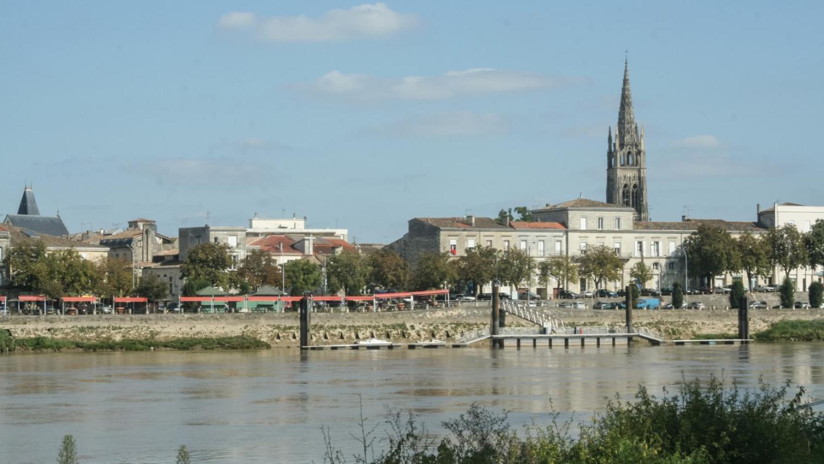 Maison Charmeilles - Gite Touristique - Coliving Fronsac  Esterno foto